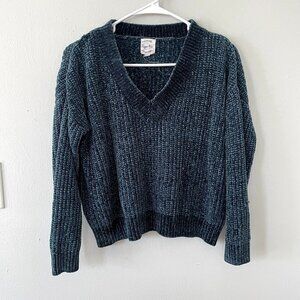 Hippie Rose green velvet knit long sleeved sweater v-neck design women size S